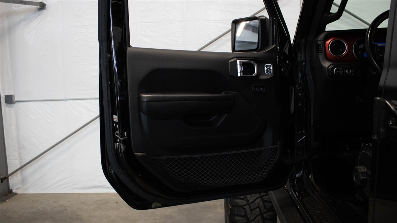 2018 Jeep Wrangler Unlimited Rubicon   - Photo 36 - Reno, NV 89511