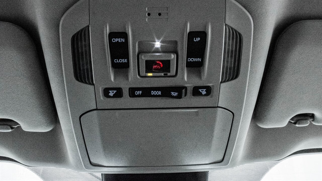 2023 Toyota Highlander XLE - Photo 30 - Reno, NV 89511