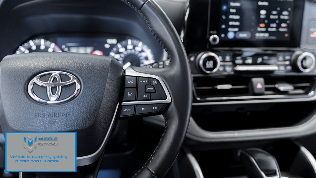 2023 Toyota Highlander XLE - Photo 20 - Reno, NV 89511
