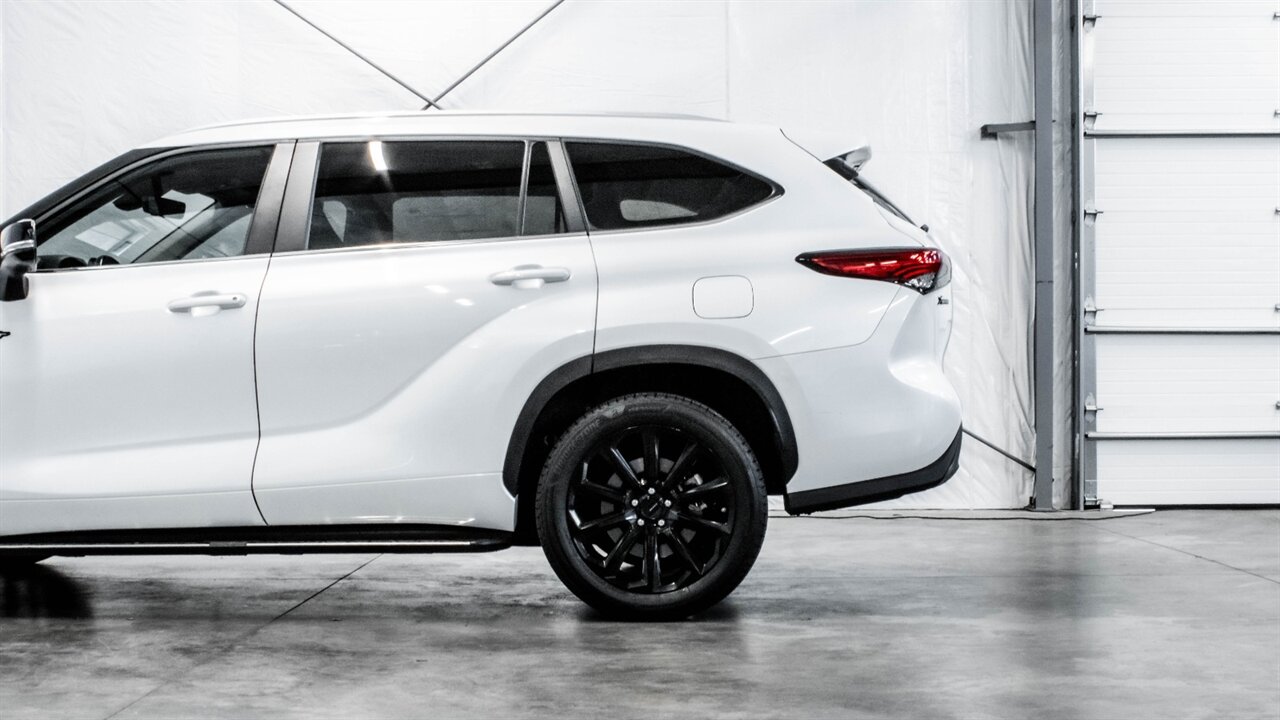 2023 Toyota Highlander XLE - Photo 10 - Reno, NV 89511