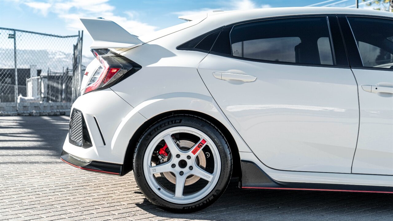 2019 Honda Civic Touring   - Photo 10 - Reno, NV 89511