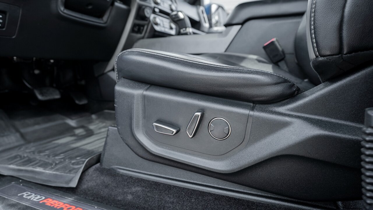2017 Ford F-150 Raptor - Photo 25 - Reno, NV 89511