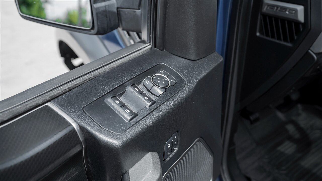 2017 Ford F-150 Raptor - Photo 23 - Reno, NV 89511