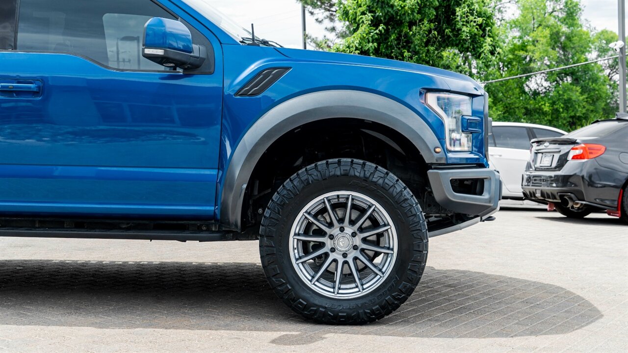 2017 Ford F-150 Raptor - Photo 11 - Reno, NV 89511