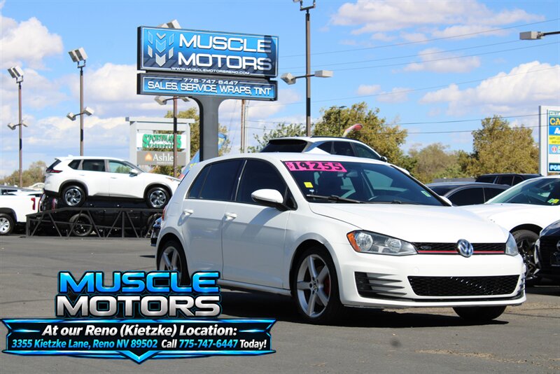 2017 Volkswagen Golf GTI S  