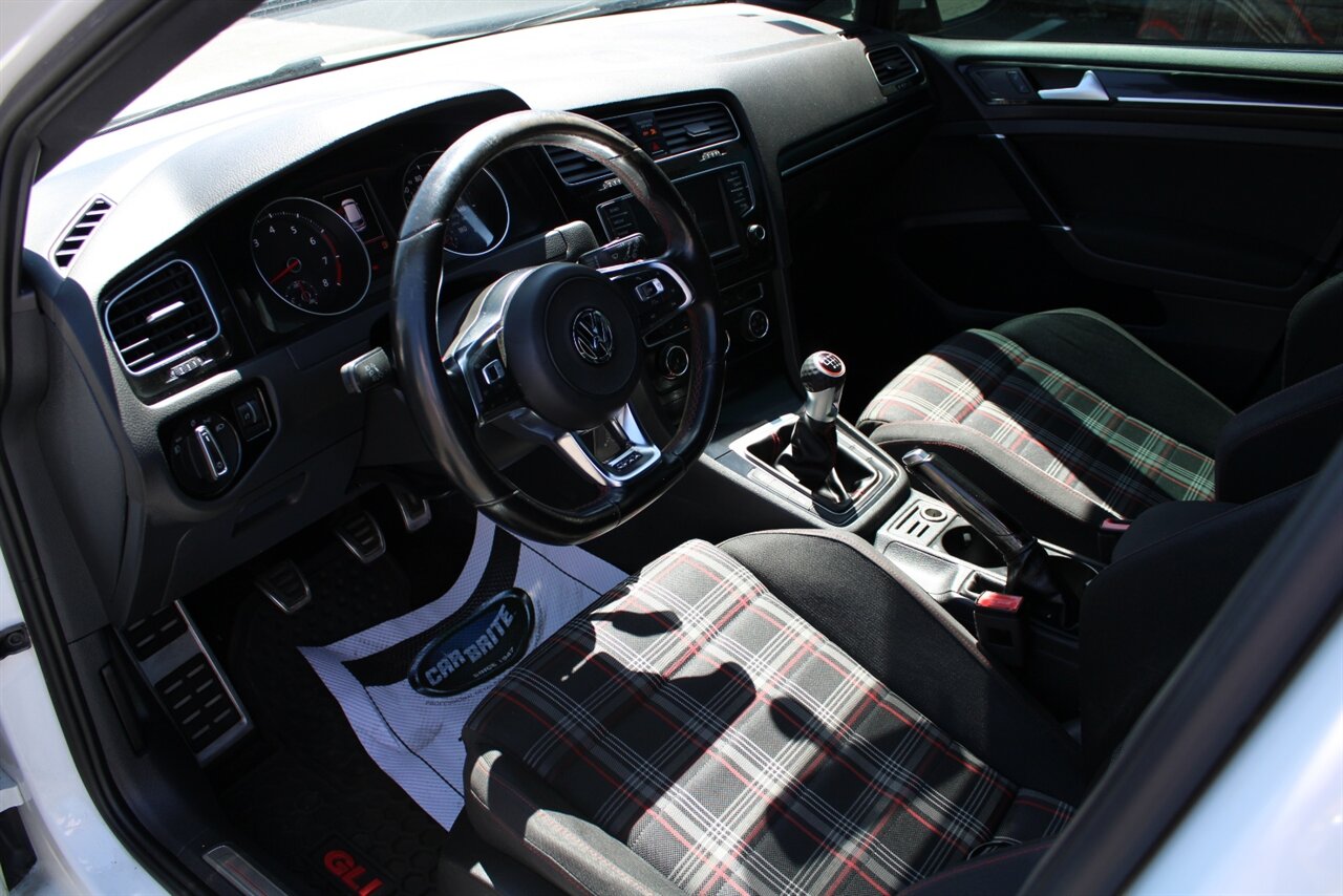 2017 Volkswagen Golf GTI S - Photo 18 - Reno, NV 89511