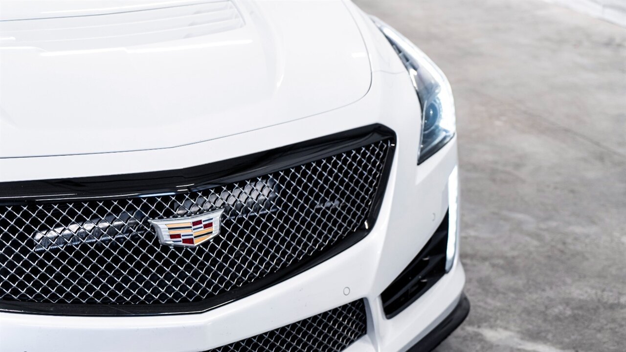 2016 Cadillac CTS  V PROCHARGED - Photo 12 - Reno, NV 89511