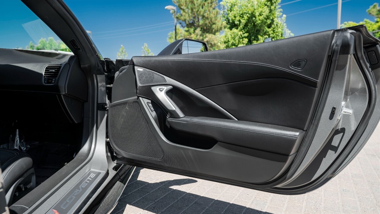 2015 Chevrolet Corvette Stingray Z51 2LT - Photo 38 - Reno, NV 89511