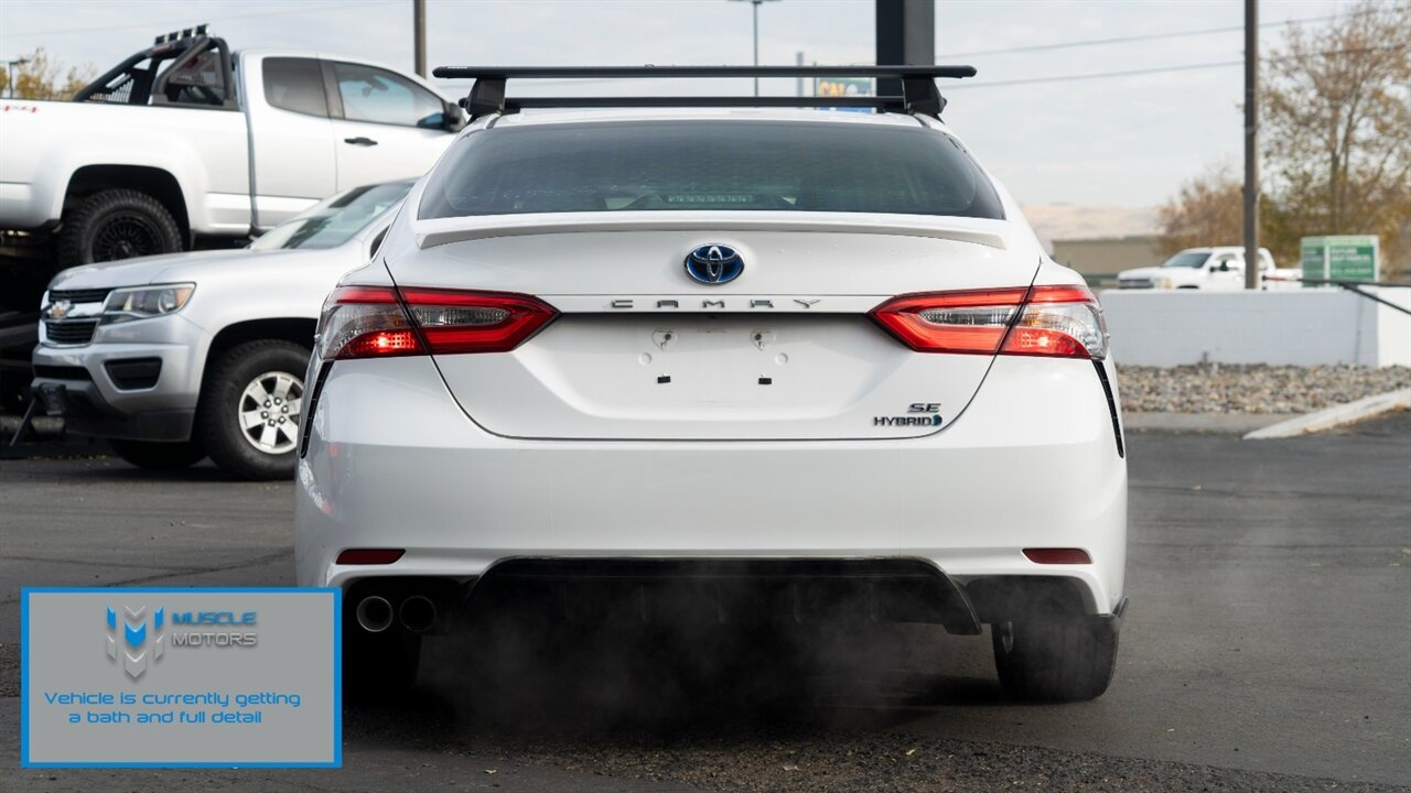2018 Toyota Camry SE  Hybrid - Photo 6 - Reno, NV 89511