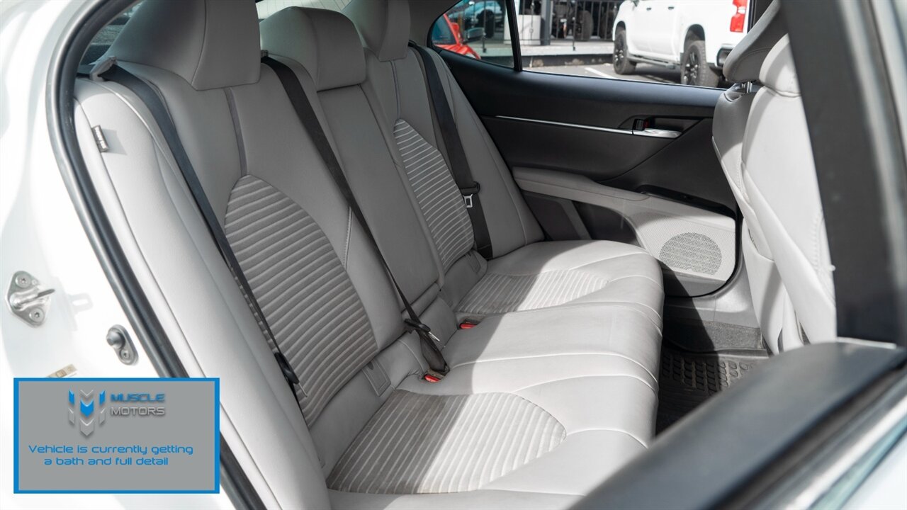 2018 Toyota Camry SE  Hybrid - Photo 13 - Reno, NV 89511