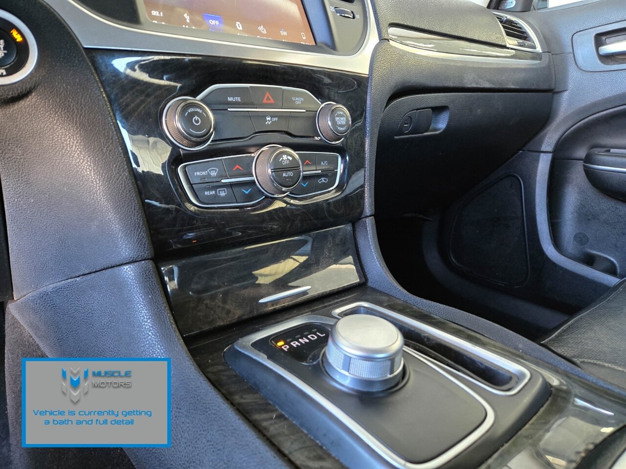 2017 Chrysler 300C - Photo 14 - Reno, NV 89511