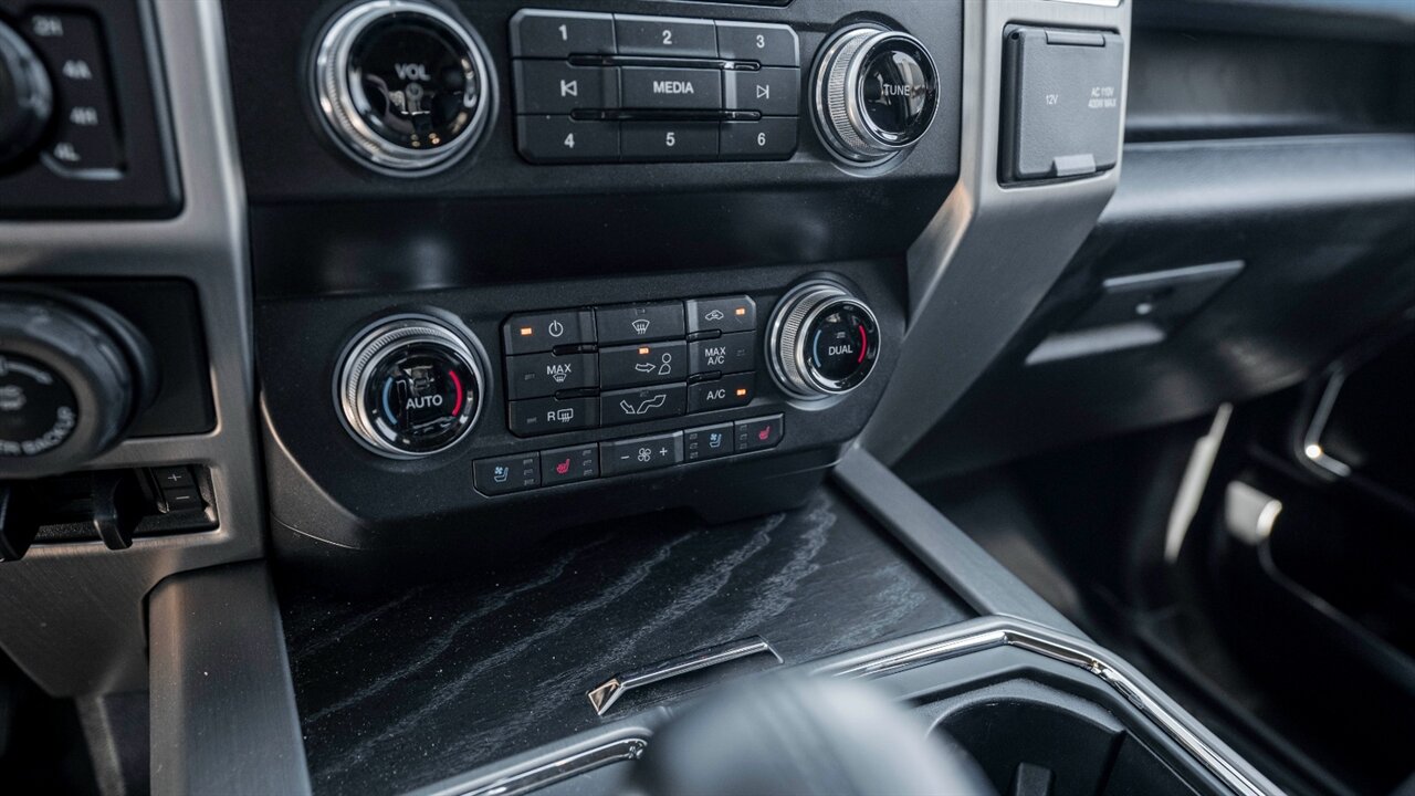 2020 Ford F-150 Platinum   - Photo 38 - Reno, NV 89511