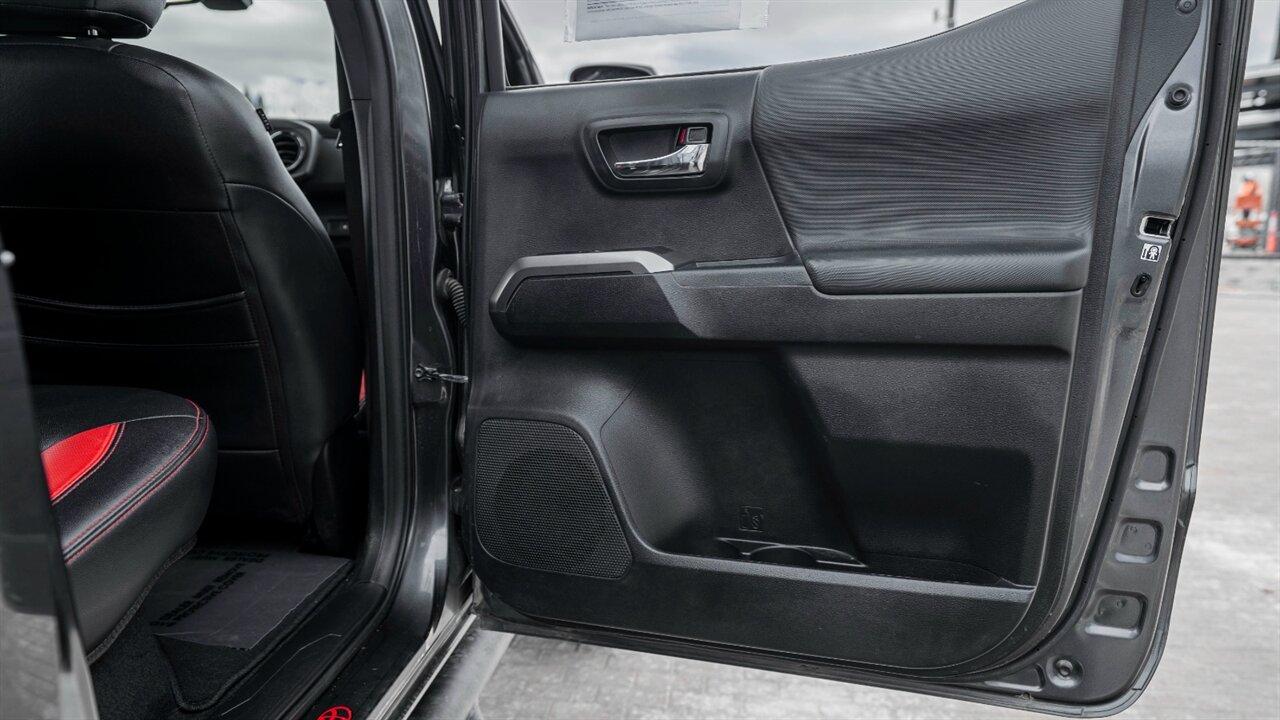 2019 Toyota Tacoma TRD Sport V6   - Photo 34 - Reno, NV 89511