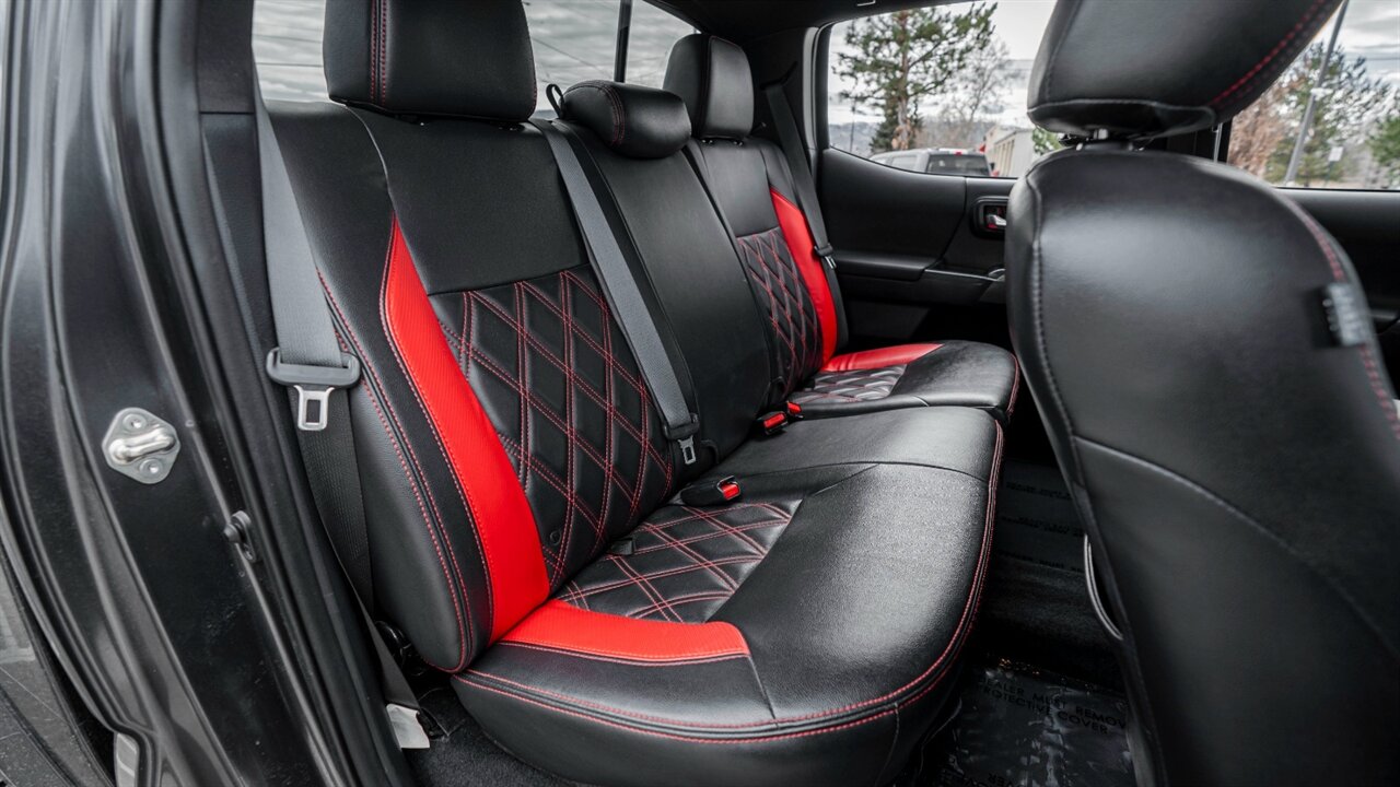 2019 Toyota Tacoma TRD Sport V6   - Photo 32 - Reno, NV 89511