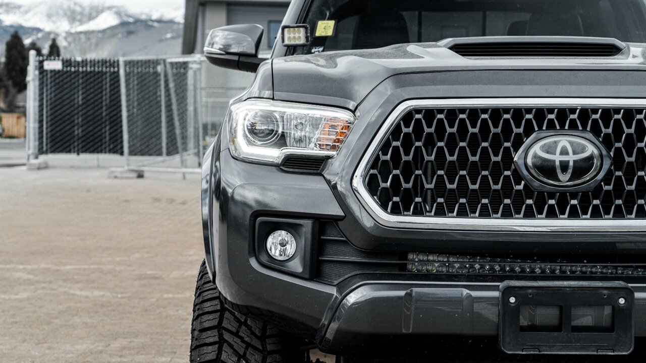 2019 Toyota Tacoma TRD Sport V6   - Photo 8 - Reno, NV 89511