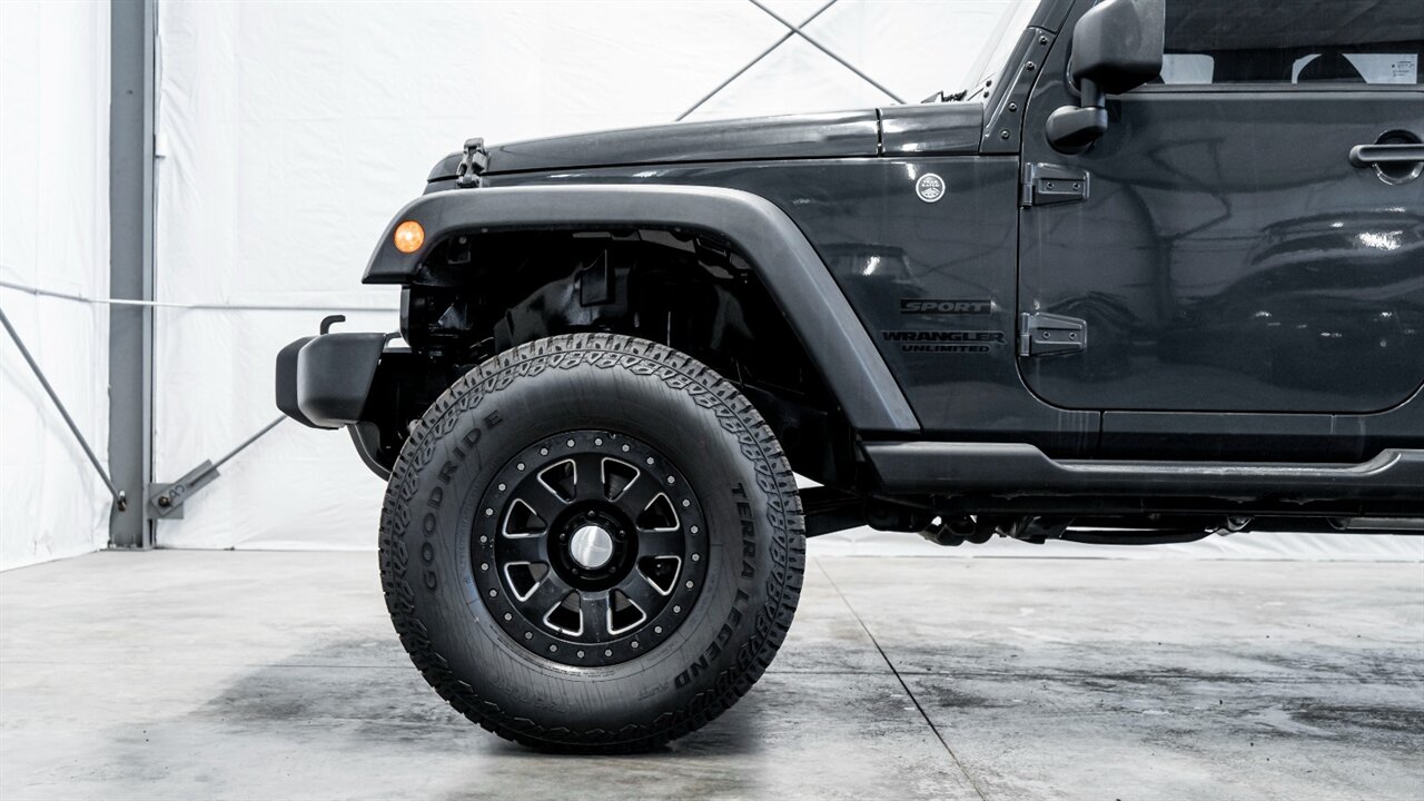 2016 Jeep Wrangler Unlimited Sport   - Photo 9 - Reno, NV 89511