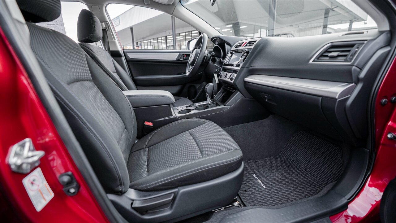 2019 Subaru Outback 2.5i   - Photo 16 - Reno, NV 89511