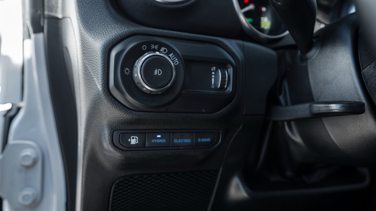 2023 Jeep Wrangler Rubicon 4xe - Photo 25 - Reno, NV 89511