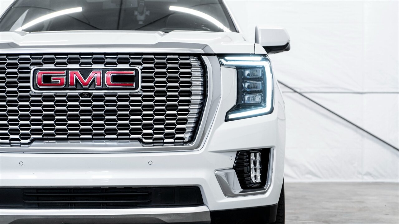 2022 GMC Yukon XL Denali   - Photo 11 - Reno, NV 89511