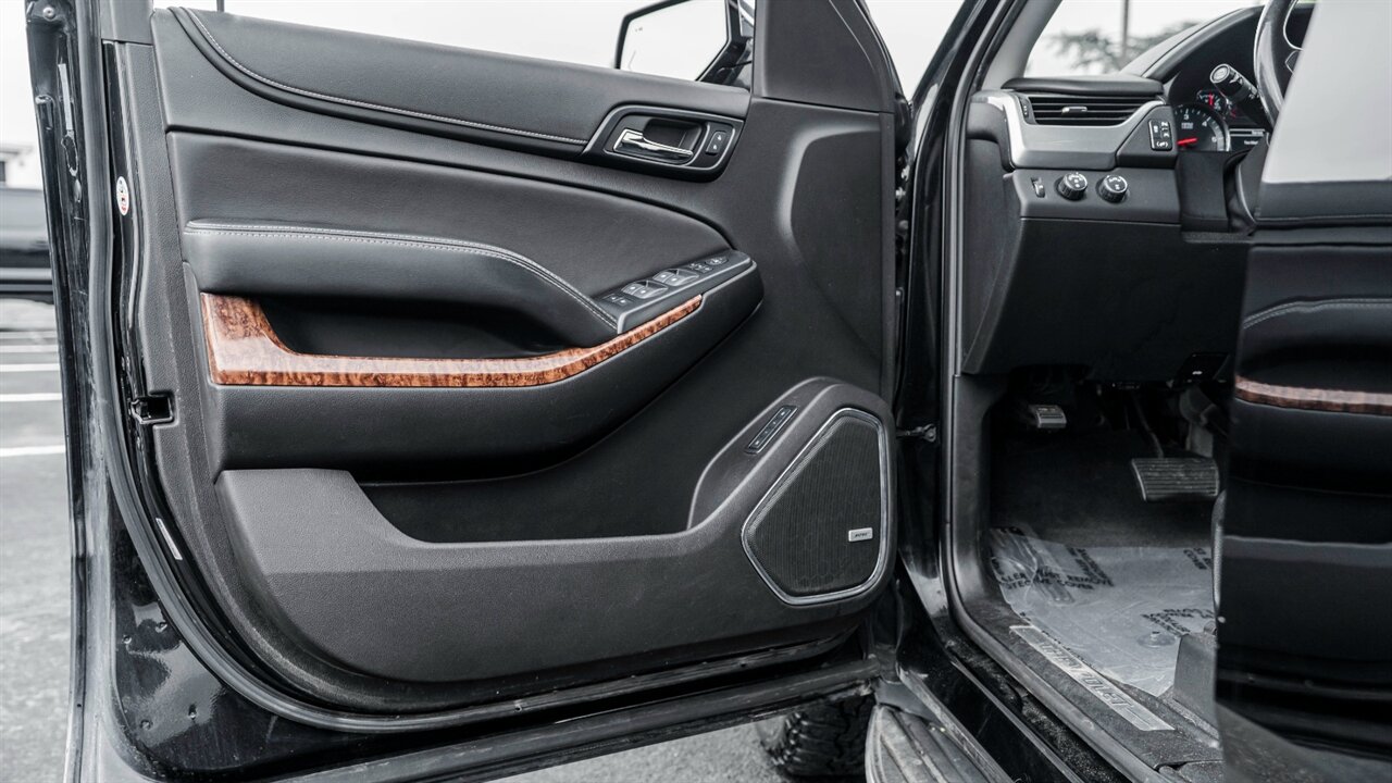 2020 Chevrolet Tahoe Premier   - Photo 19 - Reno, NV 89511