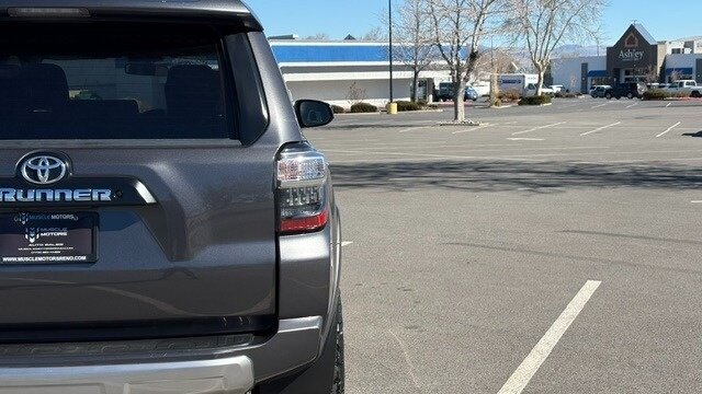 2019 Toyota 4Runner TRD Off-Road   - Photo 13 - Reno, NV 89502