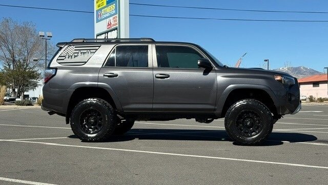 2019 Toyota 4Runner TRD Off-Road   - Photo 8 - Reno, NV 89502