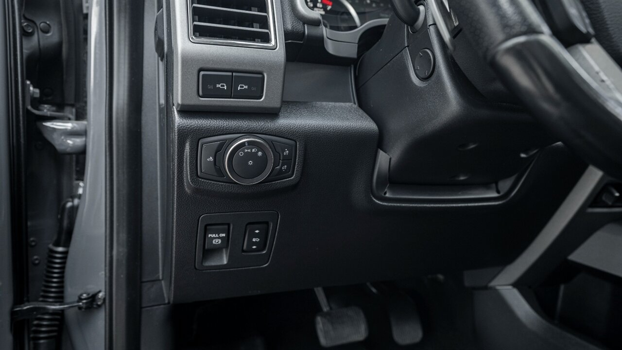 2020 Ford F-150 Raptor - Photo 28 - Reno, NV 89511