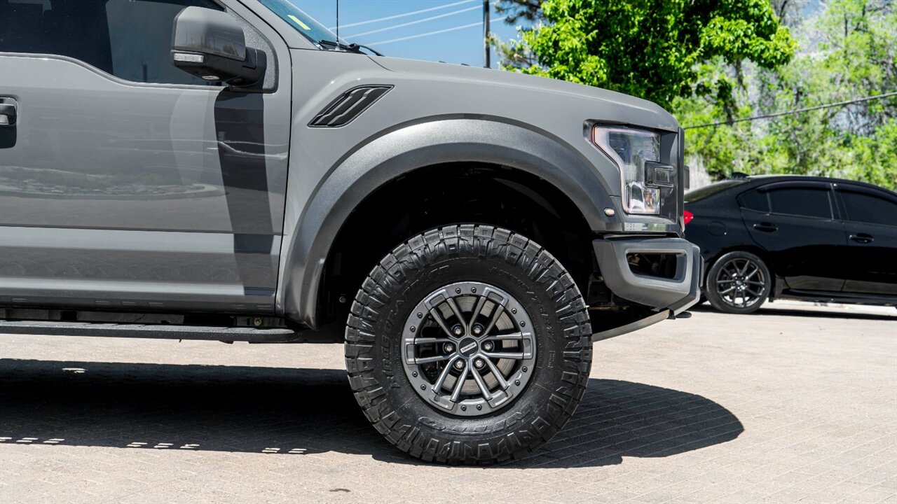 2020 Ford F-150 Raptor - Photo 11 - Reno, NV 89511