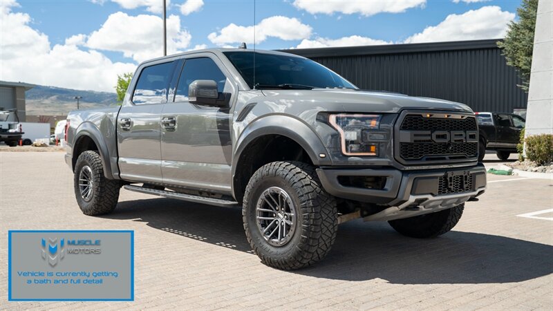 2020 Ford F-150 Raptor  