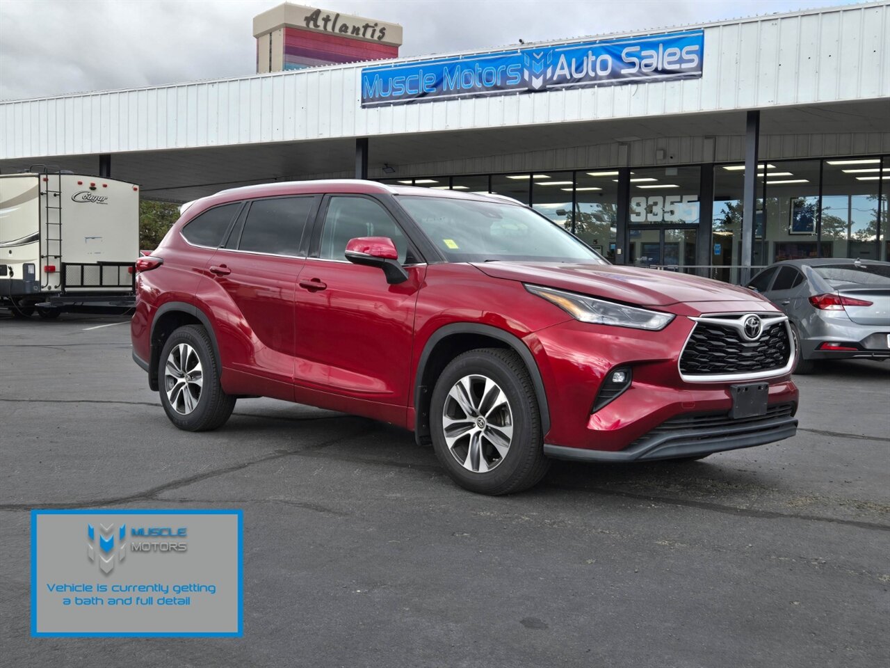 2021 Toyota Highlander XLE   - Photo 1 - Reno, NV 89511