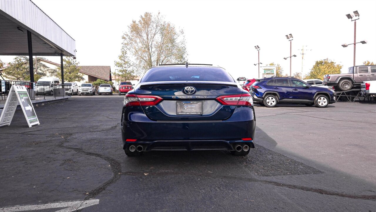 2018 Toyota Camry XLE - Photo 6 - Reno, NV 89511