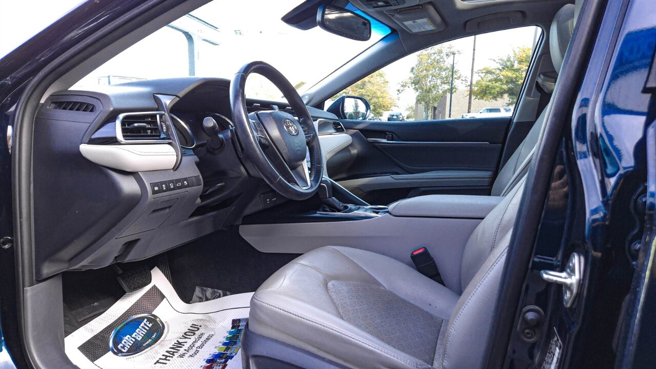 2018 Toyota Camry XLE - Photo 16 - Reno, NV 89511