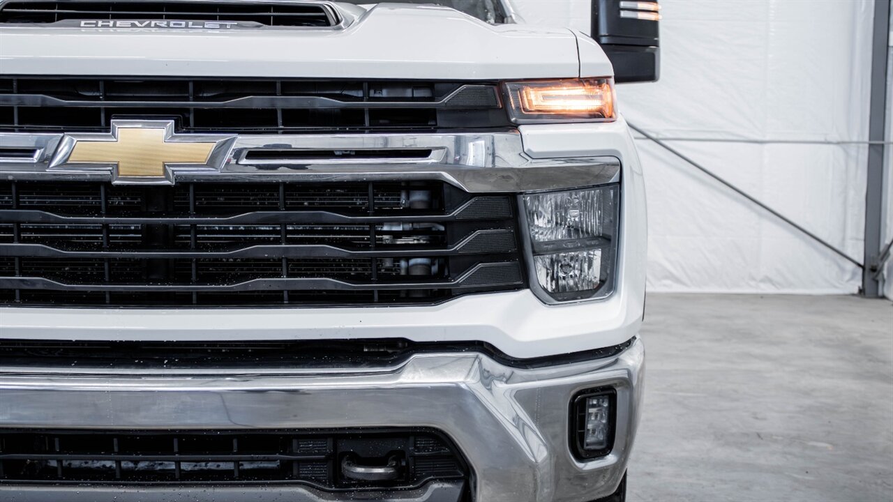 2024 Chevrolet Silverado 2500 LT   - Photo 13 - Reno, NV 89511