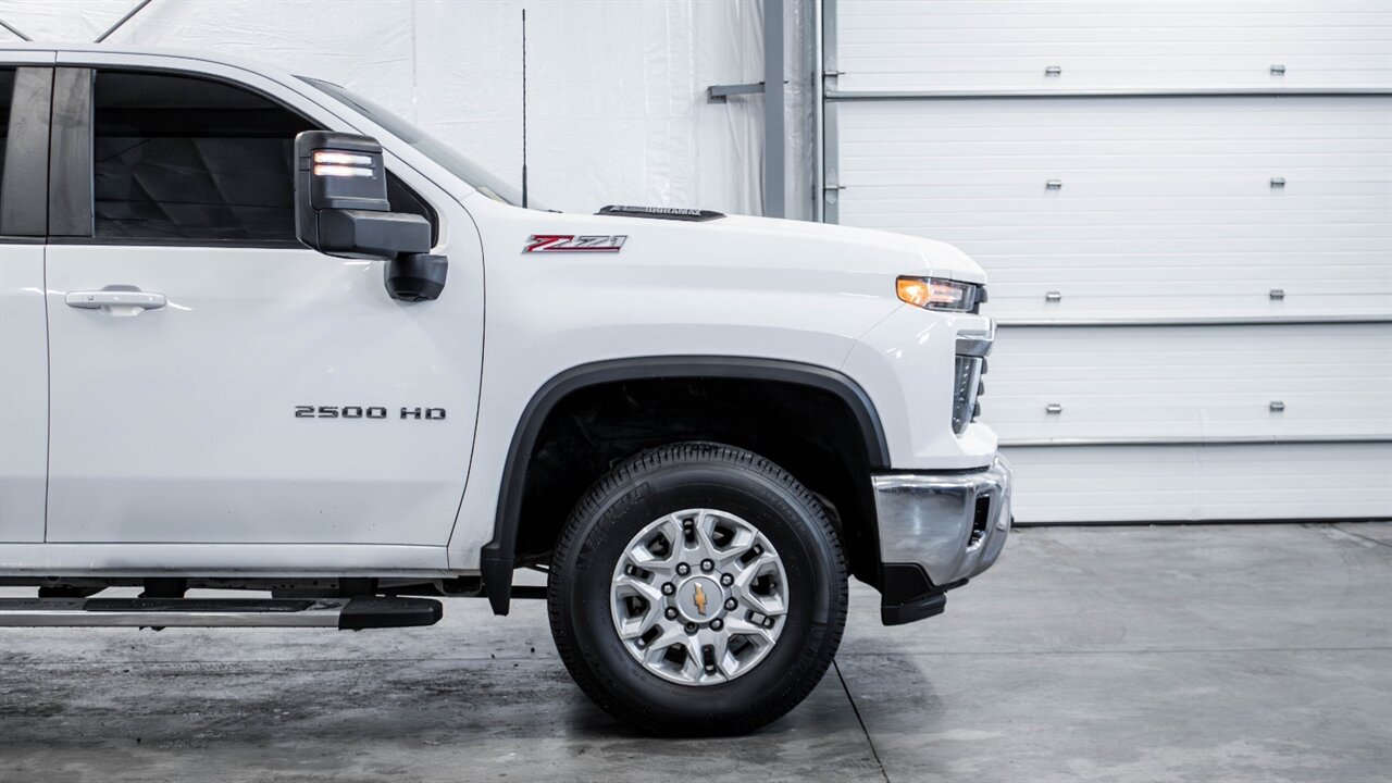 2024 Chevrolet Silverado 2500 LT   - Photo 16 - Reno, NV 89511