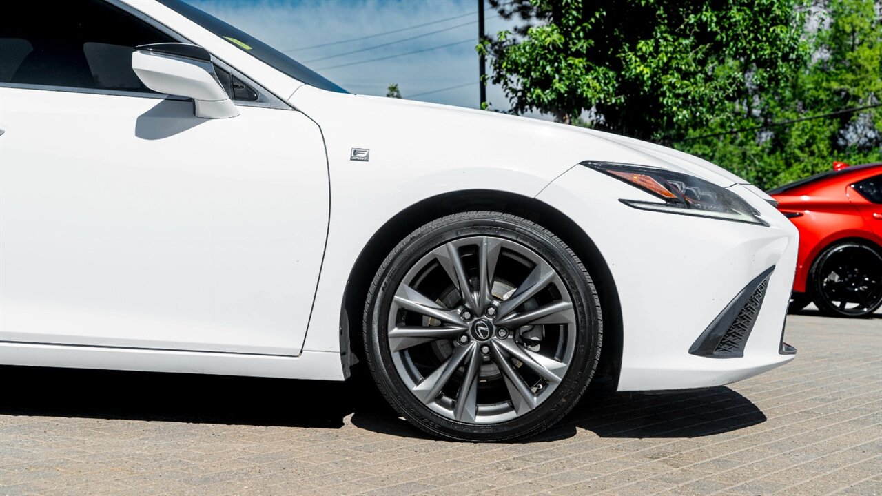 2019 Lexus ES 350 - Photo 11 - Reno, NV 89511