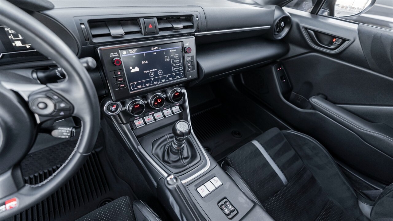 2024 Toyota GR86 Premium - Photo 27 - Reno, NV 89511