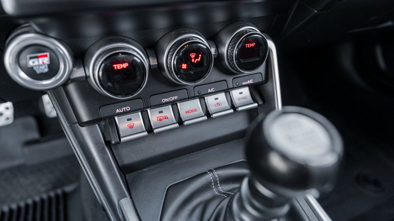 2024 Toyota GR86 Premium - Photo 23 - Reno, NV 89511