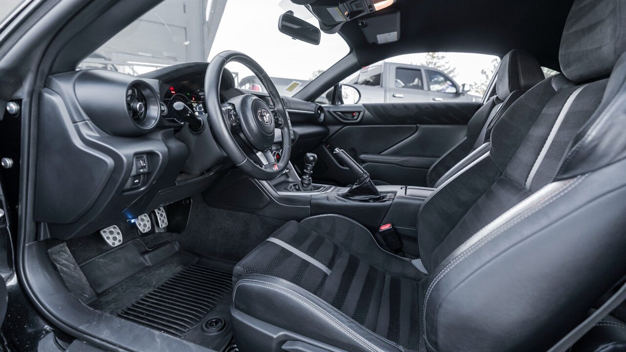 2024 Toyota GR86 Premium - Photo 11 - Reno, NV 89511