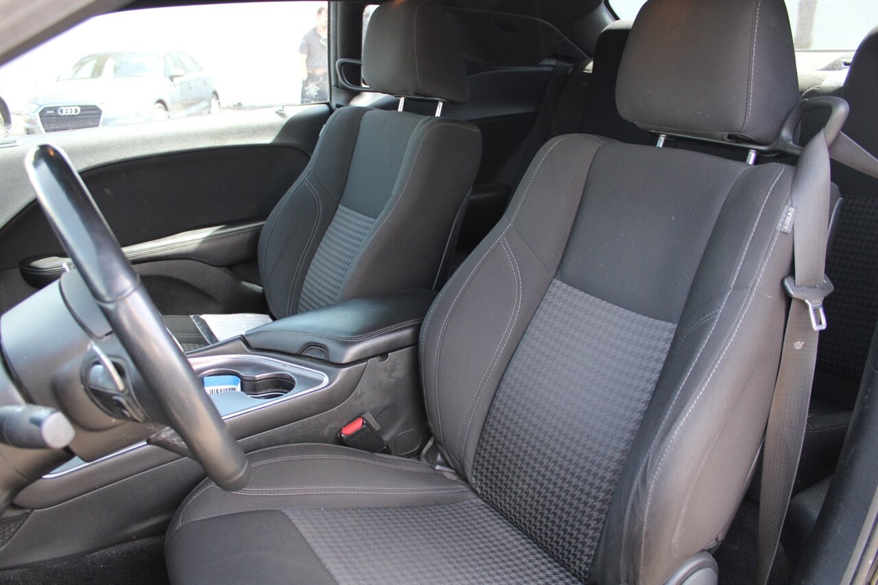 2018 Dodge Challenger SXT   - Photo 15 - Reno, NV 89511