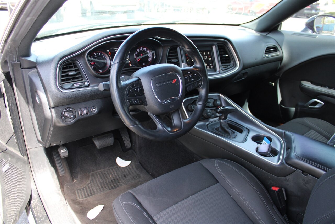 2018 Dodge Challenger SXT   - Photo 16 - Reno, NV 89511