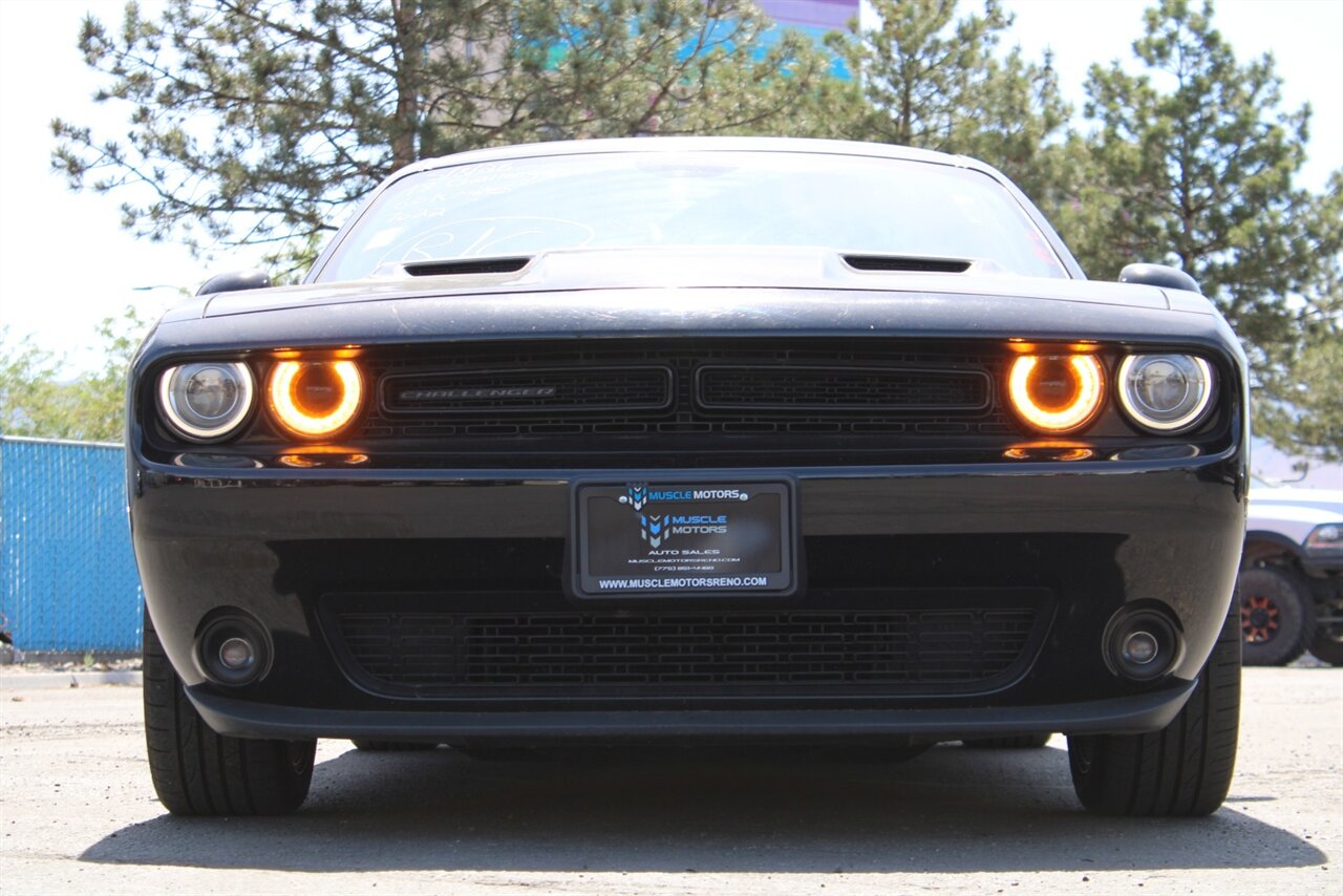 2018 Dodge Challenger SXT   - Photo 4 - Reno, NV 89511
