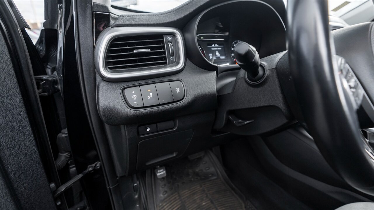 2020 Kia Sorento S   - Photo 19 - Reno, NV 89511