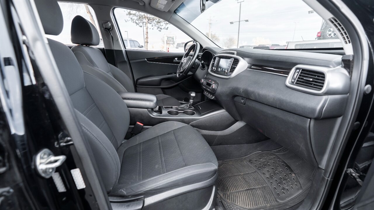 2020 Kia Sorento S   - Photo 18 - Reno, NV 89511