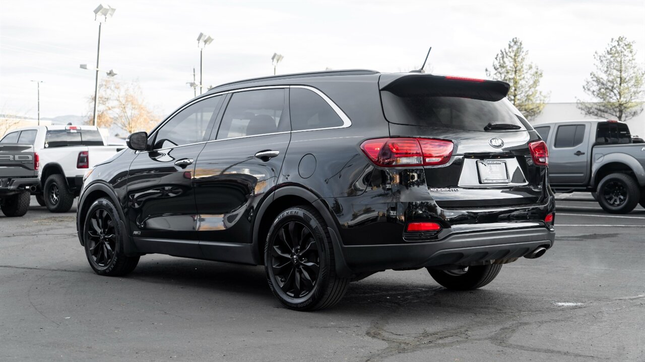 2020 Kia Sorento S   - Photo 2 - Reno, NV 89511