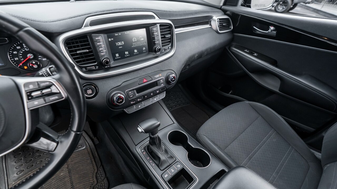 2020 Kia Sorento S   - Photo 25 - Reno, NV 89511