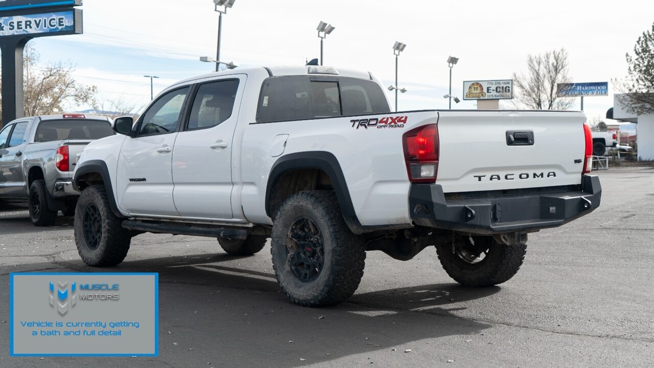 2019 Toyota Tacoma SR5 V6 - Photo 2 - Reno, NV 89511