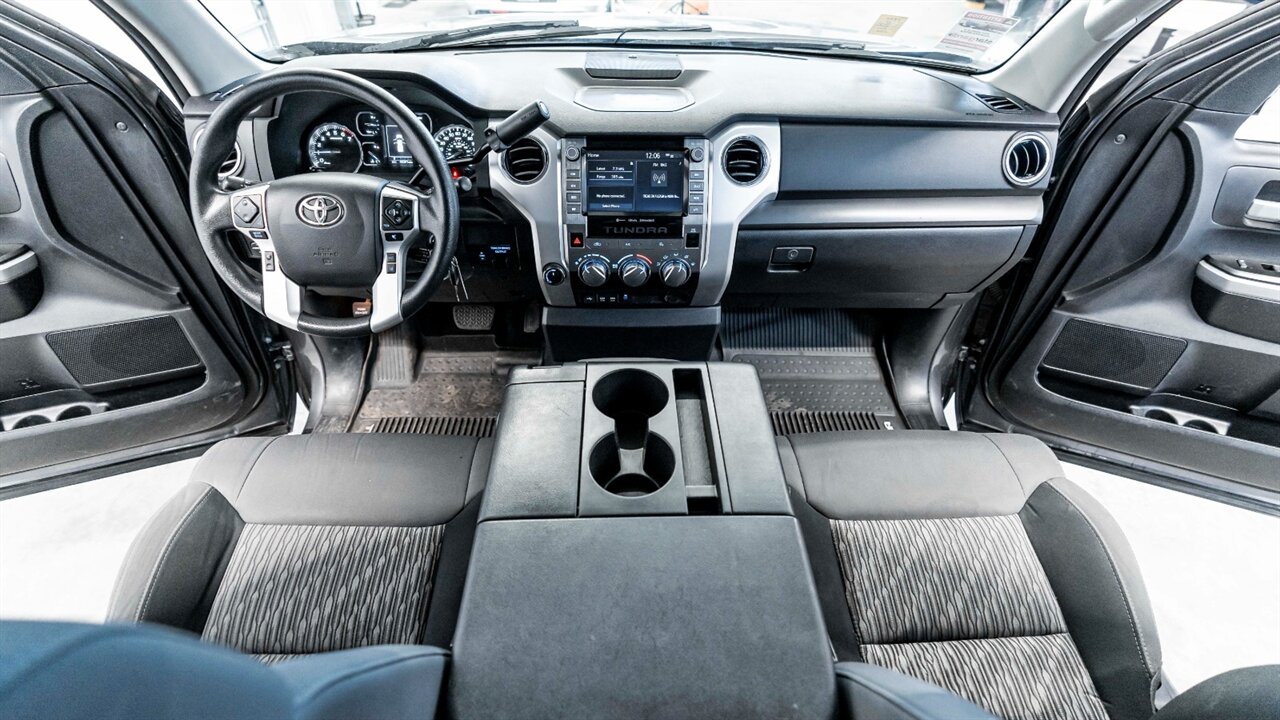 2020 Toyota Tundra SR5   - Photo 14 - Reno, NV 89511