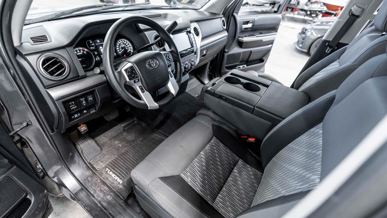 2020 Toyota Tundra SR5   - Photo 13 - Reno, NV 89511