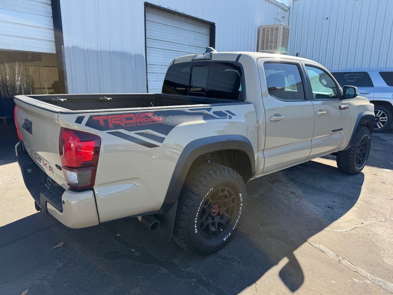 2019 Toyota Tacoma TRD Off-Road V6 - Photo 7 - Reno, NV 89511
