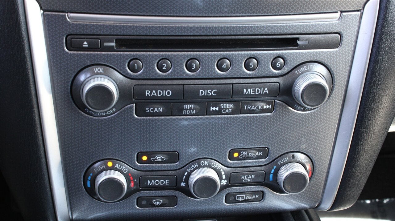 2020 Nissan Pathfinder SL - Photo 34 - Reno, NV 89511